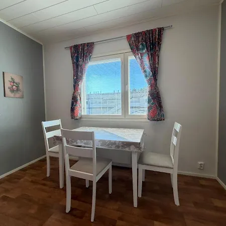 Rauhallinen Kaksio Omalla Saunalla Apartman *